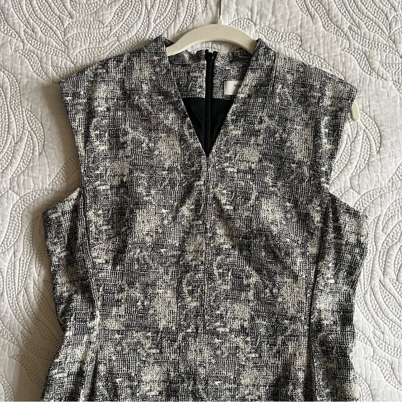 NWT - M.M. LaFleur - The Aditi 2.0—Modern Houndstooth - Black / Sand - Picture 4 of 13